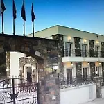 Gloria Tibi Hotel