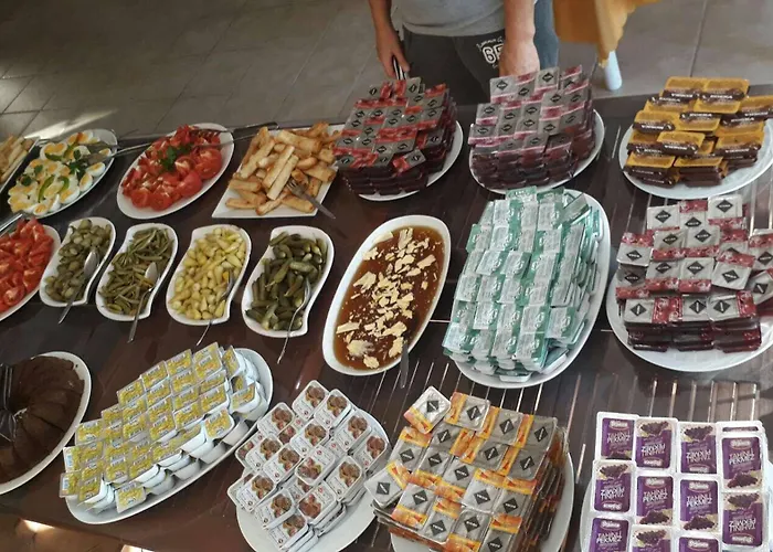 Szálloda Gloria Tibi 2*