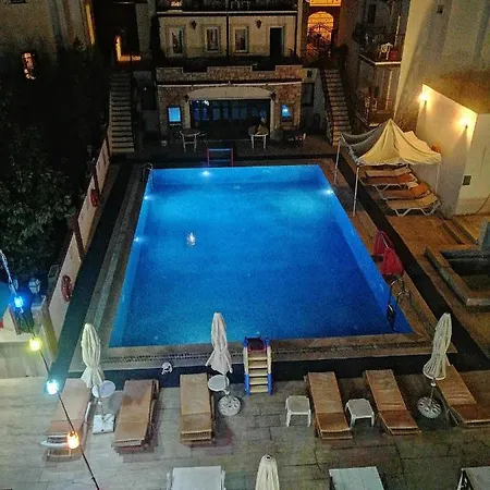 Hotel Gloria Tibi 2*