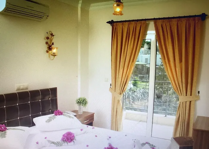 Gloria Tibi ホテル グムベット